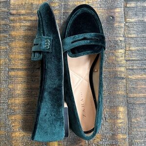 Zara Women's Emerald Velvet Loafers